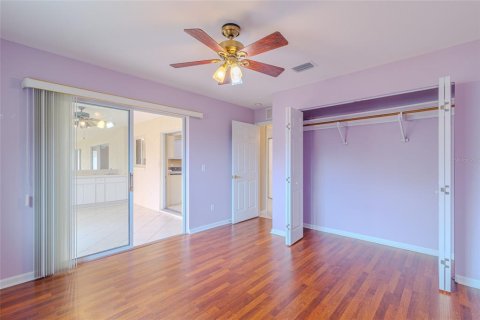 House in Ocala, Florida 3 bedrooms, 207.45 sq.m. № 2230920 - photo 13