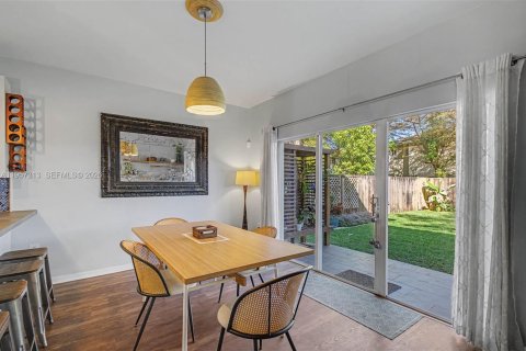 Casa en venta en Homestead, Florida, 4 dormitorios, 163.69 m2 № 2011883 - foto 8