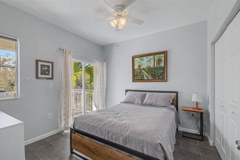 Casa en venta en Homestead, Florida, 4 dormitorios, 163.69 m2 № 2011883 - foto 14