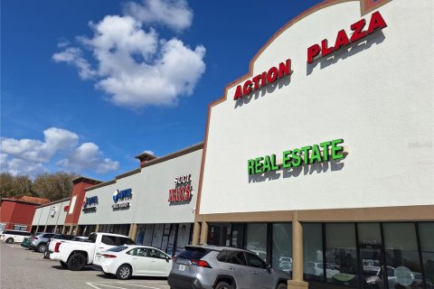 Commercial property in Tampa, Florida 200.67 sq.m. № 2099109 - photo 2