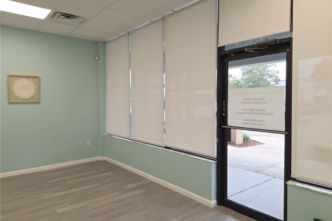 Commercial property in Tampa, Florida 200.67 sq.m. № 2099109 - photo 9