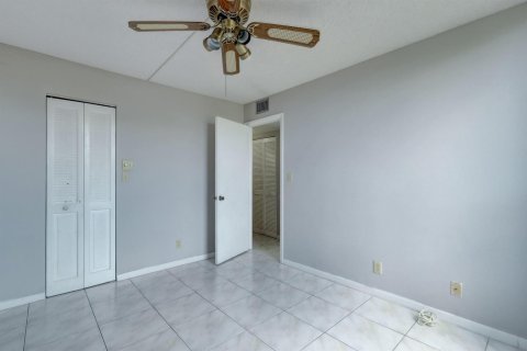Copropriété à vendre à Tamarac, Floride: 2 chambres, 95.04 m2 № 2179995 - photo 23