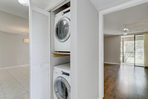 Copropriété à vendre à Tamarac, Floride: 2 chambres, 95.04 m2 № 2179995 - photo 25