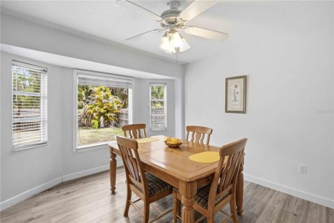 Villa ou maison à vendre à Port Charlotte, Floride: 3 chambres, 204.01 m2 № 2213835 - photo 15