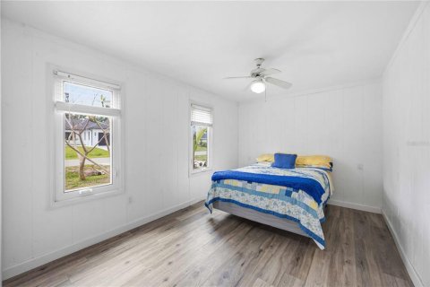 Villa ou maison à vendre à Port Charlotte, Floride: 3 chambres, 204.01 m2 № 2213835 - photo 25