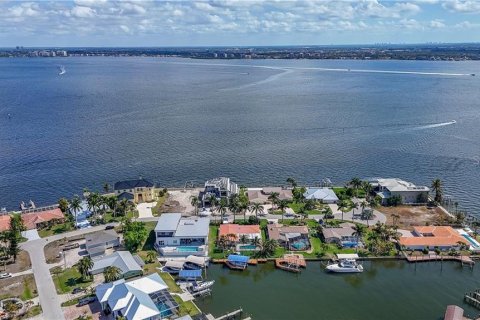 Terrain à vendre à Cape Coral, Floride № 2155868 - photo 27