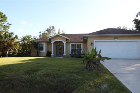 Villa ou maison à North Port, Floride 3 chambres, 146.41 m2 № 2427674