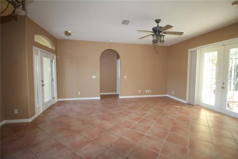 Villa ou maison à louer à North Port, Floride: 3 chambres, 146.41 m2 № 2427674 - photo 3