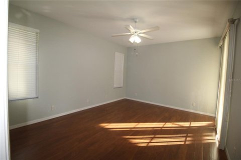 Villa ou maison à louer à North Port, Floride: 3 chambres, 146.41 m2 № 2427674 - photo 5