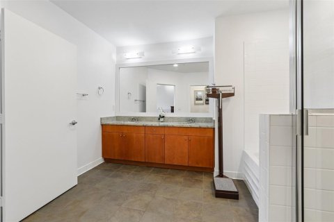 Condominio en venta en Saint Petersburg, Florida, 2 dormitorios, 133.97 m2 № 2200696 - foto 21