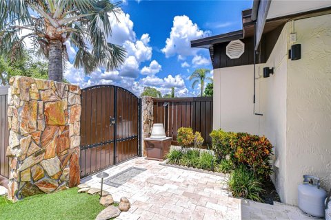 Villa ou maison à vendre à Tampa, Floride: 3 chambres, 189.33 m2 № 1876774 - photo 3