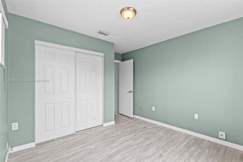 Villa ou maison à vendre à Miramar, Floride: 3 chambres, 110.09 m2 № 1948492 - photo 29