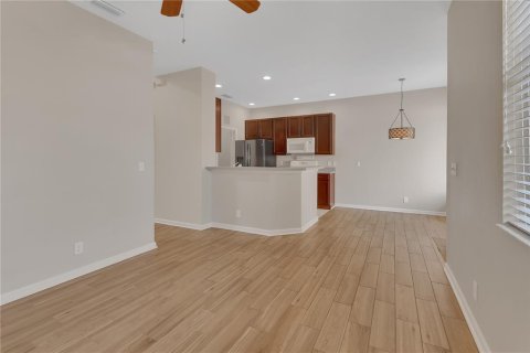 Adosado en venta en DeLand, Florida, 2 dormitorios, 142.7 m2 № 2287973 - foto 14