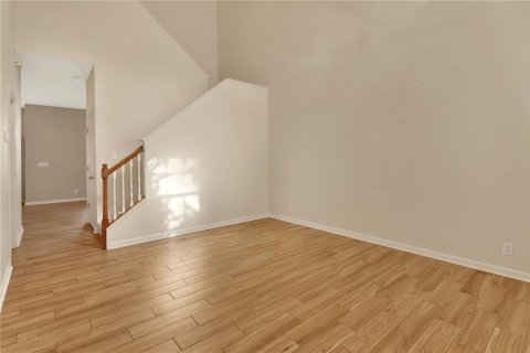 Adosado en venta en DeLand, Florida, 2 dormitorios, 142.7 m2 № 2287973 - foto 5