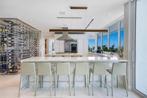 Casa en venta en Coral Gables, Florida, 6 dormitorios, 632.66 m2 № 1952276 - foto 10