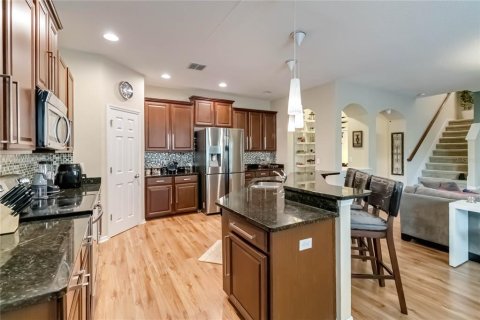 House in Windermere, Florida 4 bedrooms, 267.19 sq.m. № 1718214 - photo 11