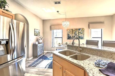 House in Clermont, Florida 4 bedrooms, 192.49 sq.m. № 2083750 - photo 10
