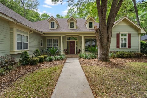 Casa en venta en Gainesville, Florida, 4 dormitorios, 273.5 m2 № 2100025 - foto 2