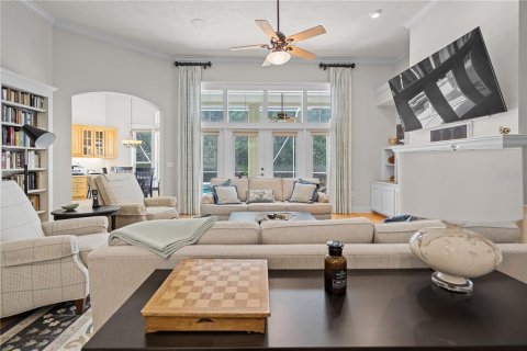 Casa en venta en Gainesville, Florida, 4 dormitorios, 273.5 m2 № 2100025 - foto 9