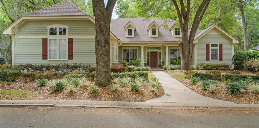 Casa en Gainesville, Florida 4 dormitorios, 273.5 m2 № 2100025