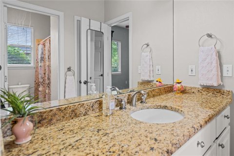 Casa en venta en Gainesville, Florida, 4 dormitorios, 273.5 m2 № 2100025 - foto 21