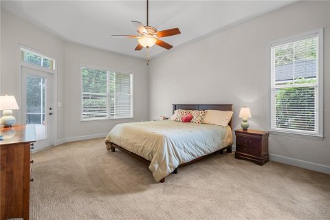 Casa en venta en Gainesville, Florida, 4 dormitorios, 273.5 m2 № 2100025 - foto 26