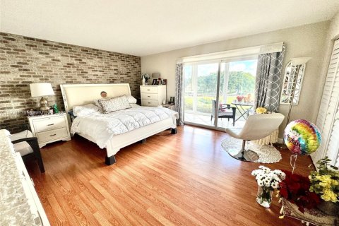 Condominio en venta en Coconut Creek, Florida, 1 dormitorio, 74.14 m2 № 1991277 - foto 7