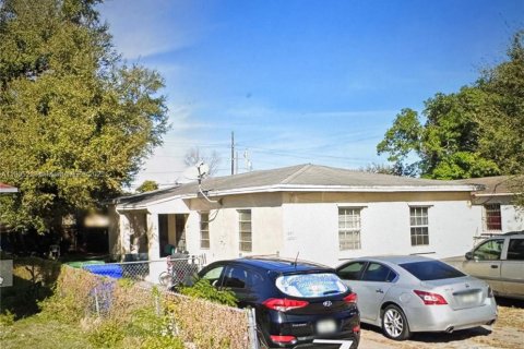 Villa ou maison à vendre à Miami, Floride: 4 chambres, 116.13 m2 № 1950351 - photo 10