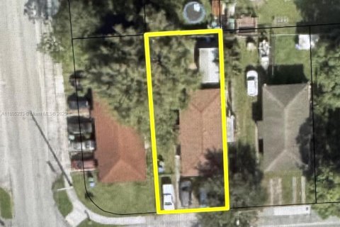 Villa ou maison à vendre à Miami, Floride: 4 chambres, 116.13 m2 № 1950351 - photo 8