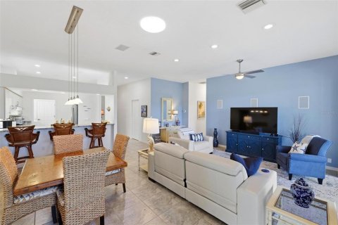 Villa ou maison à vendre à Venice, Floride: 3 chambres, 157.75 m2 № 2419093 - photo 11