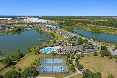 House in Lakeland, Florida 3 bedrooms, 154.03 sq.m. № 2093549 - photo 30