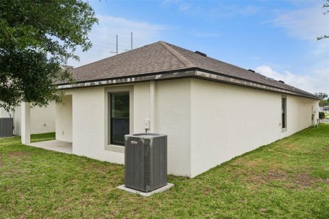 House in Lakeland, Florida 3 bedrooms, 154.03 sq.m. № 2093549 - photo 24