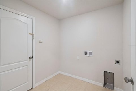 House in Lakeland, Florida 3 bedrooms, 154.03 sq.m. № 2093549 - photo 14