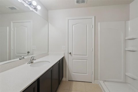 House in Lakeland, Florida 3 bedrooms, 154.03 sq.m. № 2093549 - photo 18