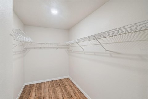 House in Lakeland, Florida 3 bedrooms, 154.03 sq.m. № 2093549 - photo 19