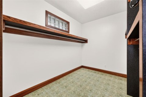 Villa ou maison à vendre à Clermont, Floride: 3 chambres, 219.16 m2 № 2405565 - photo 29