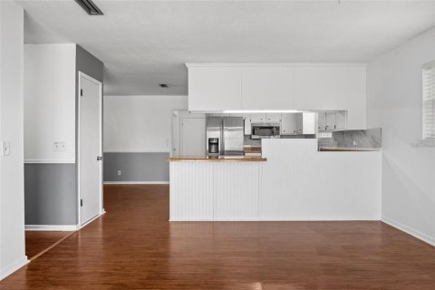 House in Panama City, Florida 3 bedrooms, 196.77 sq.m. № 2396314 - photo 4