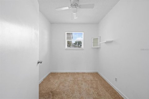 House in Panama City, Florida 3 bedrooms, 196.77 sq.m. № 2396314 - photo 8