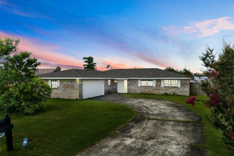 House in Panama City, Florida 3 bedrooms, 196.77 sq.m. № 2396314