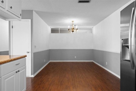 House in Panama City, Florida 3 bedrooms, 196.77 sq.m. № 2396314 - photo 6