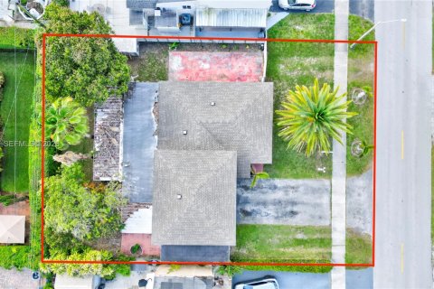 Купить виллу или дом в Майами, Флорида 5 спален, 131.46м2, № 2052126 - фото 9