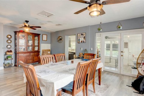 Купить виллу или дом в Майами, Флорида 5 спален, 131.46м2, № 2052126 - фото 14