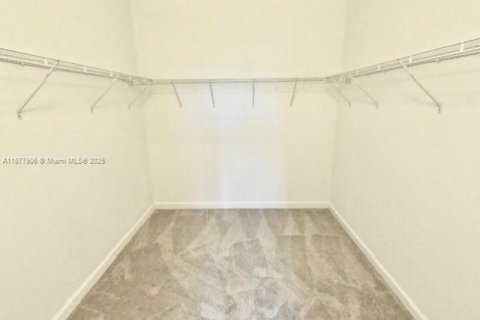 Touwnhouse à vendre à Miami, Floride: 3 chambres, 169.73 m2 № 1971469 - photo 20