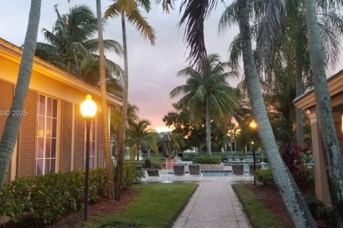 Copropriété à louer à Pembroke Pines, Floride: 2 chambres, 98.94 m2 № 1990255 - photo 27