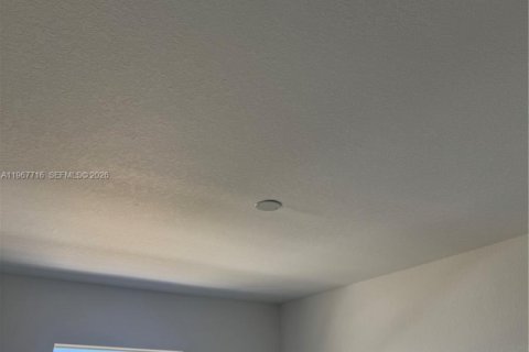 Touwnhouse à louer à Miami, Floride: 3 chambres № 2029422 - photo 17