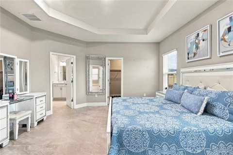 House in Davenport, Florida 4 bedrooms, 188.96 sq.m. № 2403116 - photo 27