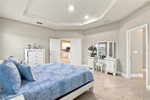 House in Davenport, Florida 4 bedrooms, 188.96 sq.m. № 2403116 - photo 28