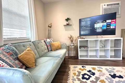 Casa en alquiler en Tampa, Florida, 1 dormitorio, 37.16 m2 № 1913849 - foto 2