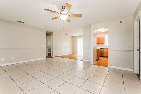 House in Lakeland, Florida 2 bedrooms, 105.17 sq.m. № 2381376 - photo 5