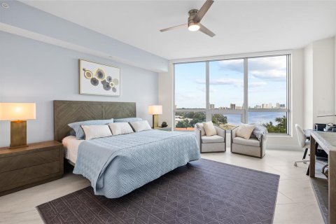 Condo in Tampa, Florida, 3 bedrooms № 2358790 - photo 17